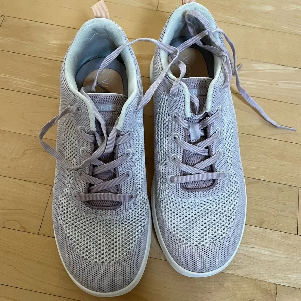 Vionic Arrival Sneaker In Mist Purple/ Cloud Cream 11